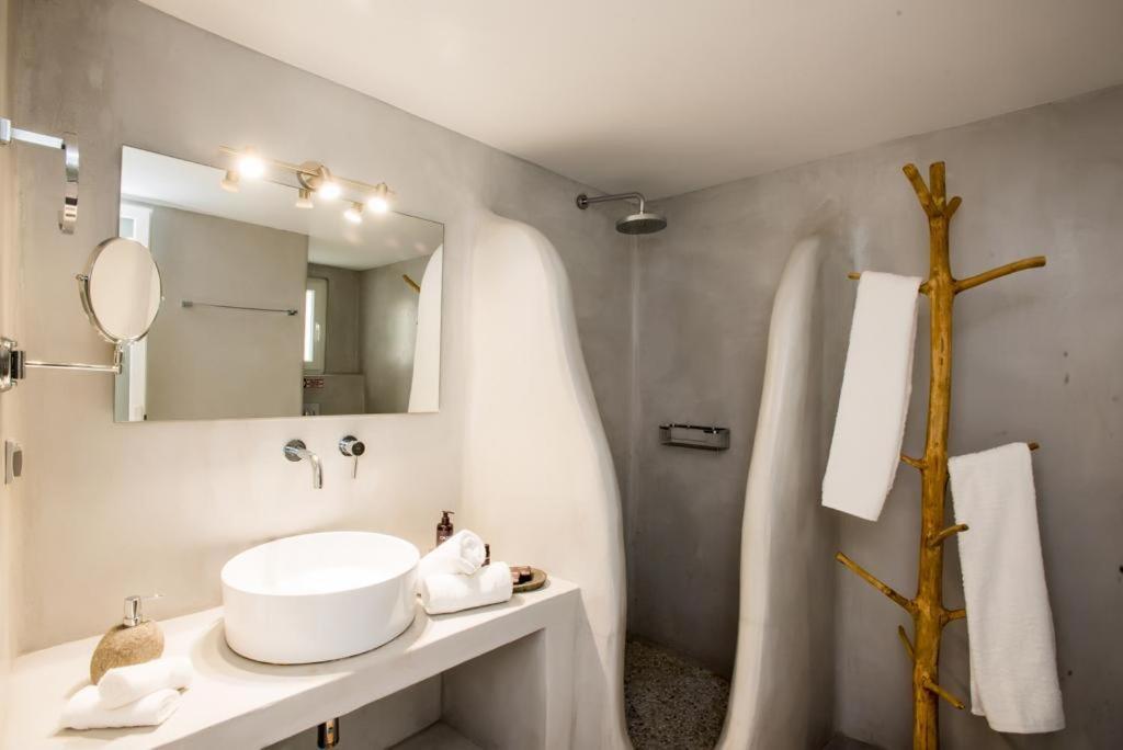Jonaz Suites Mykonos Town Экстерьер фото