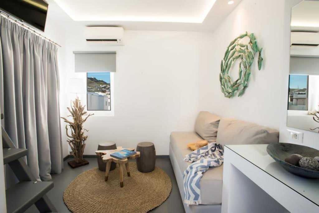 Jonaz Suites Mykonos Town Экстерьер фото