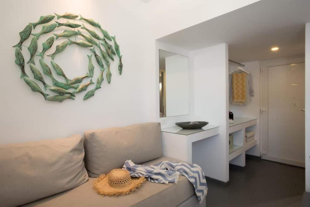Jonaz Suites Mykonos Town Экстерьер фото